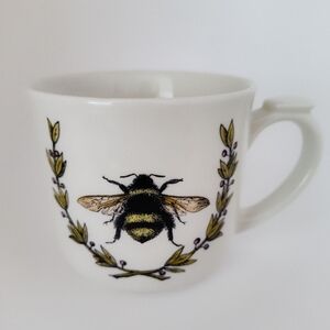 Bee Design White Mug